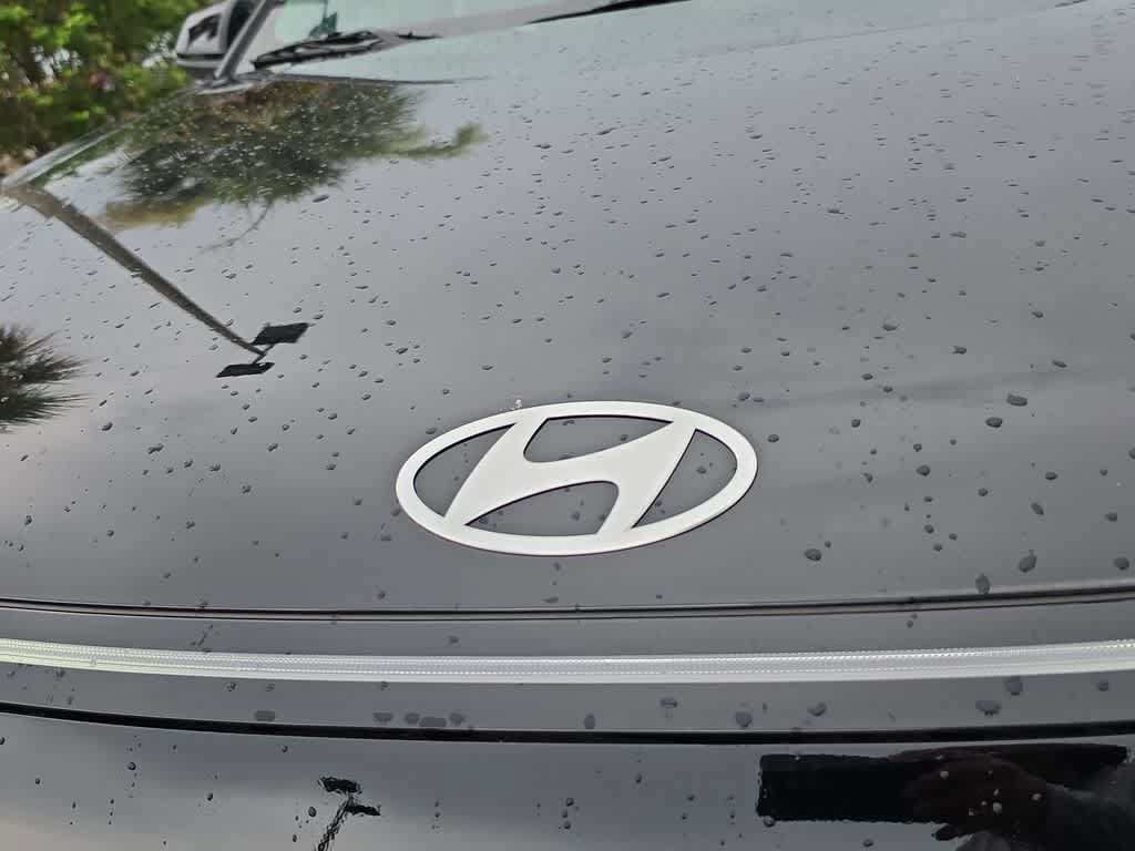 New 2027 Hyundai Kona SE FWD image 12