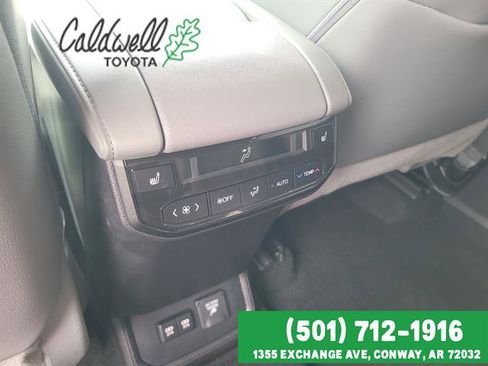 Certified 2021 Toyota Highlander Platinum image 25