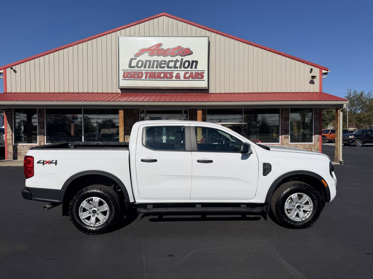 Used 2024 Ford Ranger XL w/ Trailer Tow Package AWD/4WD image 3