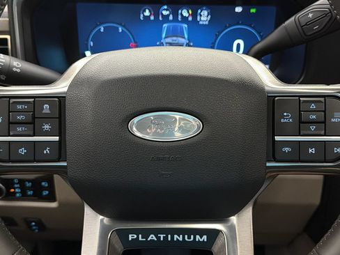 Used 2026 Ford F450 Platinum w/ Platinum Plus Package AWD/4WD image 29