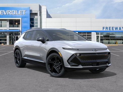 New 2026 Chevrolet Equinox EV RS FWD image 7