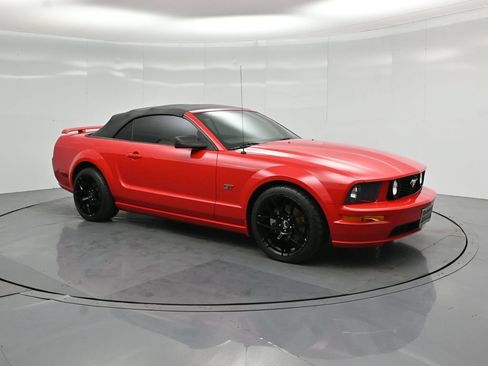 Used 2006 Ford Mustang GT Premium RWD image 14