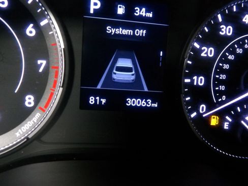 Used 2021 Hyundai Venue SE FWD image 17