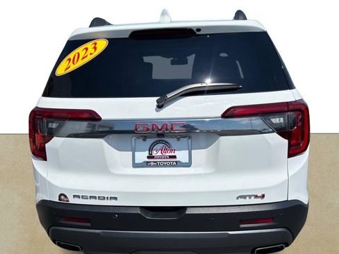 Used 2023 GMC Acadia AT4 w/ Technology Package AWD/4WD image 5
