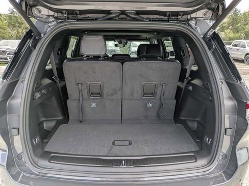 New 2026 Jeep Grand Cherokee L 2WD image 12