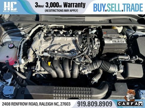 Used 2021 Toyota Corolla LE image 29