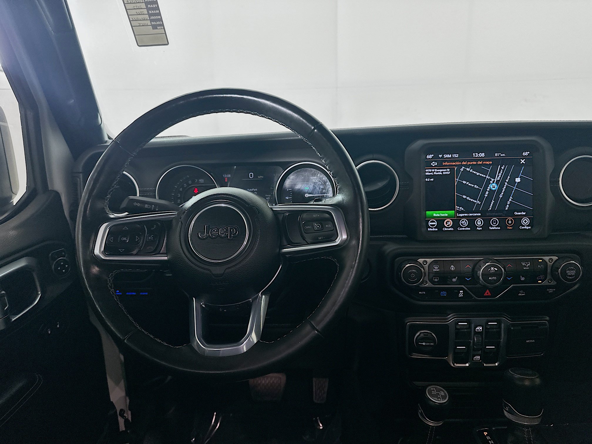 Used 2022 Jeep Wrangler Unlimited Sahara w/ Cold Weather Group AWD/4WD image 20