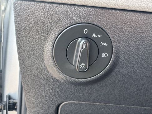 Used 2023 Volkswagen Taos S w/ Driver Assistance Package image 17