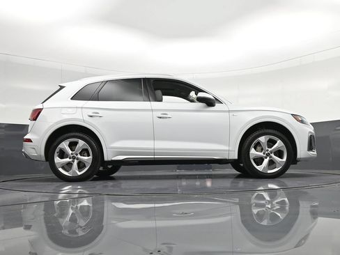 Used 2023 Audi Q5 2.0T Premium Plus AWD/4WD image 28