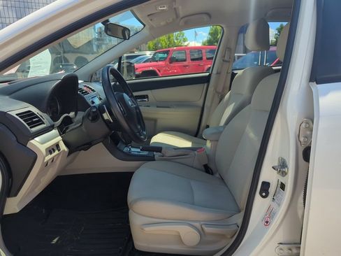 Used 2014 Subaru Crosstrek 2.0i Premium AWD/4WD image 11