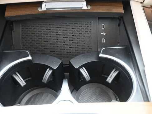 Certified 2025 Mercedes-Benz GLE 350 4MATIC image 4