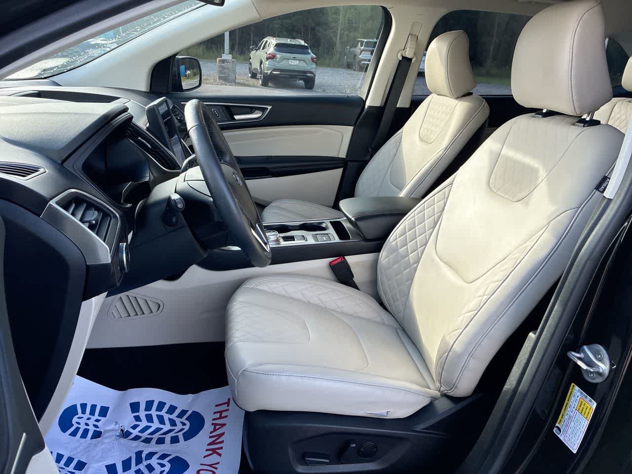 Used 2023 Ford Edge Titanium w/ Cargo Accessory Package AWD/4WD image 18