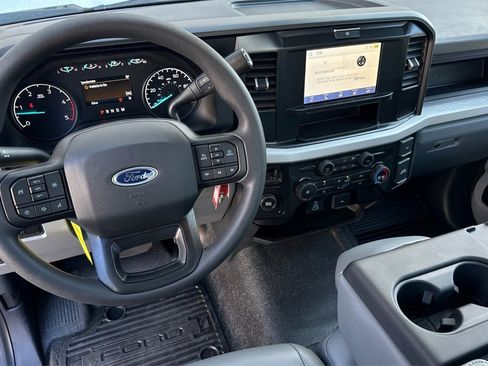 New 2025 Ford F450 XL w/ XL Chrome Package image 9