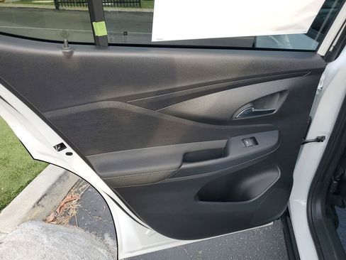 New 2026 Buick Envista Sport Touring image 11