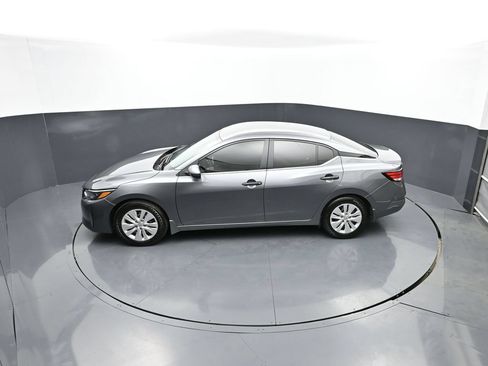 Certified 2025 Nissan Sentra S FWD image 39