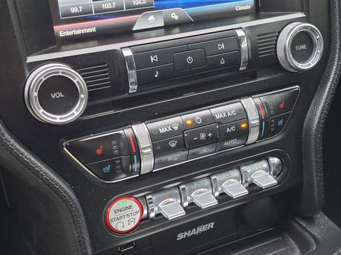 Used 2015 Ford Mustang Premium image 16