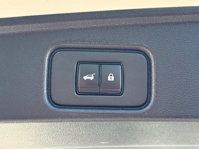 Certified 2023 Nissan Pathfinder Platinum AWD/4WD image 14