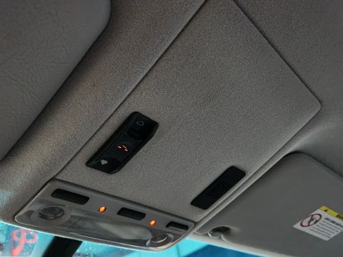 Used 1999 BMW 528i Sedan image 42