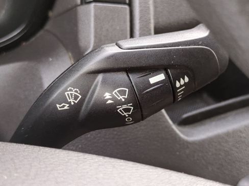 Used 2017 Ford Transit 150 image 21