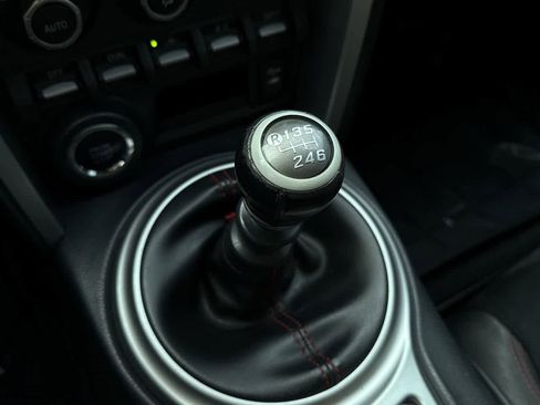 Used 2015 Subaru BRZ Limited w/ Popular Package #1A image 18