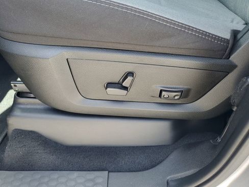 Used 2023 RAM 2500 Big Horn w/ Level 2 Equipment Group image 19