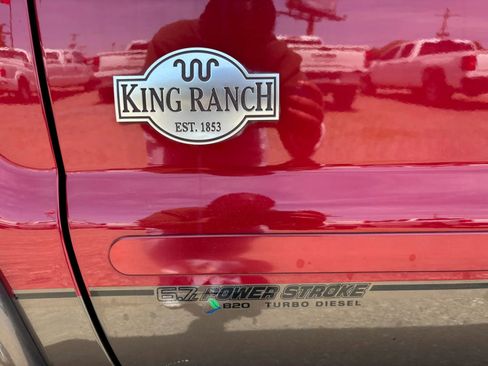 Used 2016 Ford F250 King Ranch w/ FX4 Off-Road Package image 4