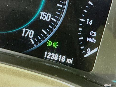 Used 2016 Buick LaCrosse Leather image 18