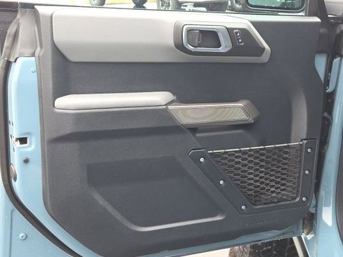 Used 2023 Ford Bronco Everglades image 20