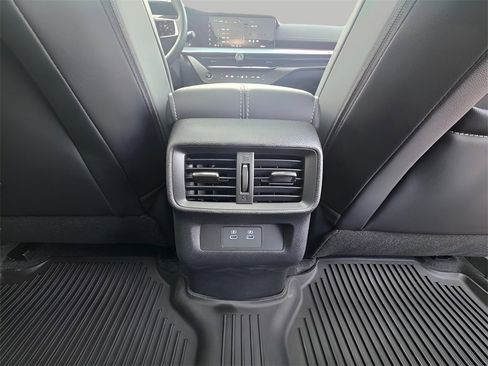 New 2026 Nissan Murano SL image 12