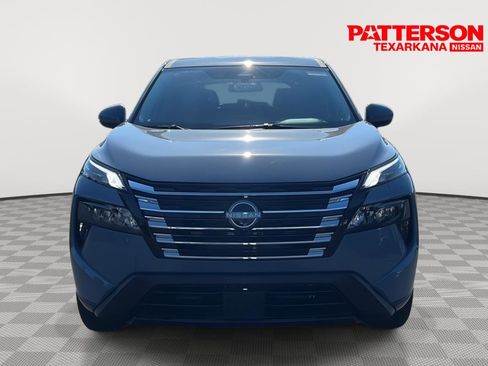 New 2026 Nissan Rogue SV image 1