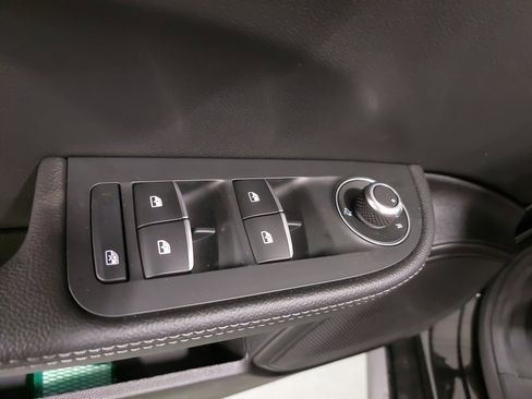 New 2025 Alfa Romeo Giulia w/ Veloce Package Rwd image 28