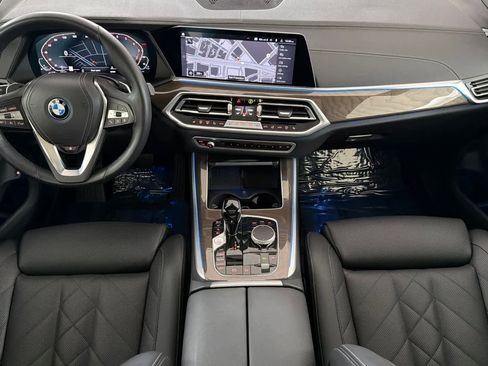 Used 2023 BMW X5 xDrive45e w/ Climate Comfort Package image 3