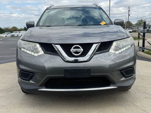Used 2016 Nissan Rogue S w/ Appearance Package image 2
