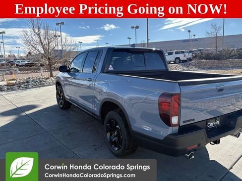 New 2026 Honda Ridgeline Black Edition image 5