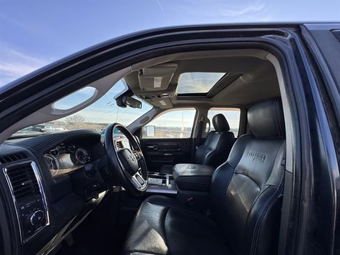 Used 2013 RAM 1500 Laramie w/ Protection Group image 8