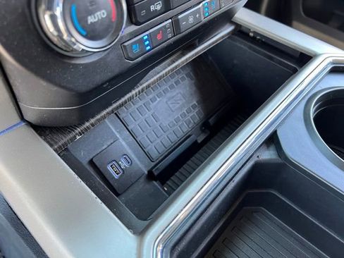 Used 2021 Ford F350 Lariat AWD/4WD image 42