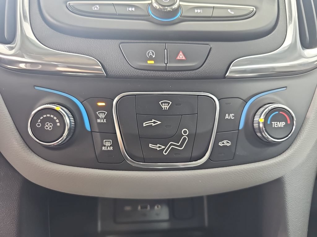 Certified 2024 Chevrolet Equinox LS w/ LS Convenience Package FWD image 27