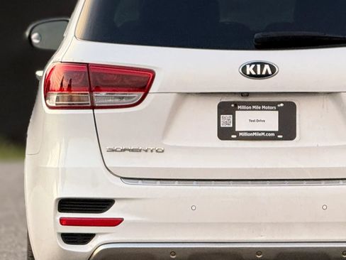 Used 2016 Kia Sorento SX w/ SXL Technology Package AWD/4WD image 13