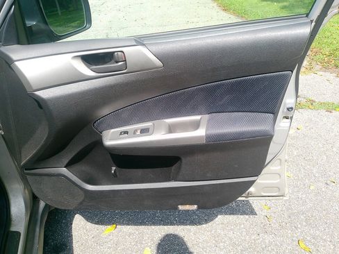 Used 2009 Subaru Forester 2.5X AWD/4WD image 35