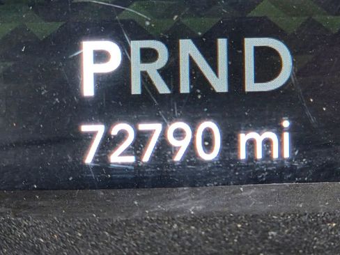 Used 2021 Jeep Wrangler Unlimited Sahara image 25