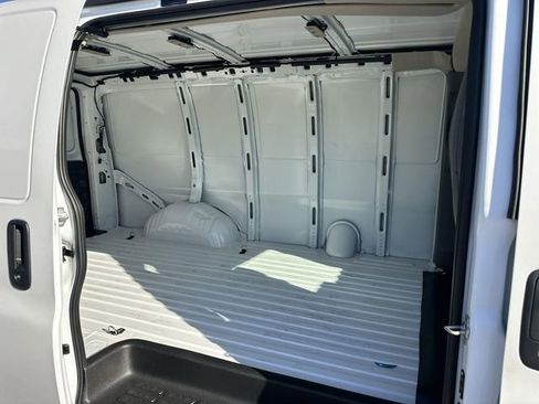 New 2026 GMC Savana 2500 w/ Driver Convenience Package RWD image 22
