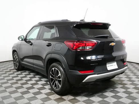 Used 2024 Chevrolet TrailBlazer LT w/ Driver Confidence Package image 23