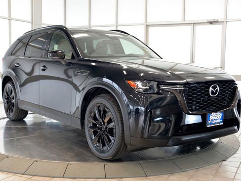 Certified 2026 MAZDA CX-90 3.3 Turbo w/ Premium Sport Pkg AWD/4WD image 2