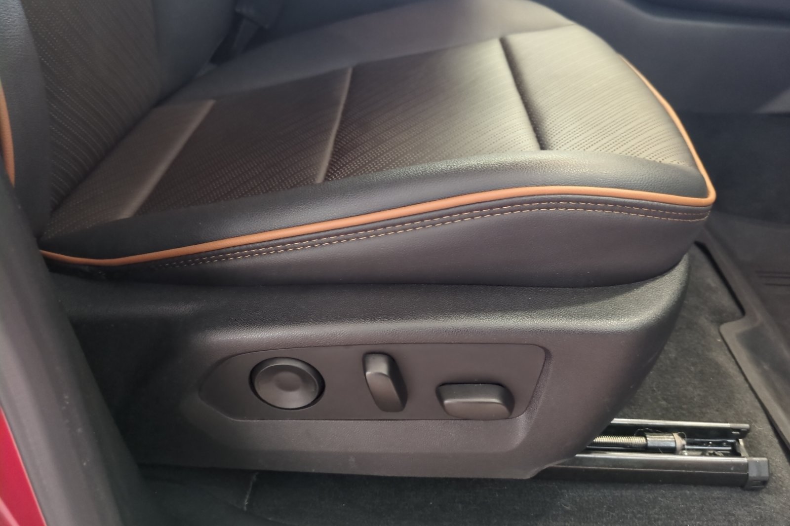 Used 2023 GMC Canyon AT4 w/ AT4 Premium Package AWD/4WD image 22