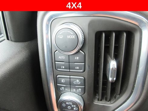 Used 2021 GMC Sierra 1500 SLT w/ SLT Premium Plus Package AWD/4WD image 33