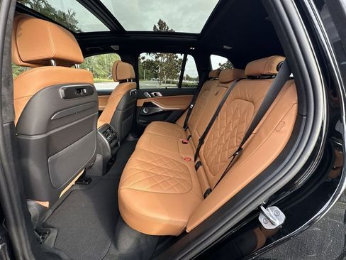 New 2026 BMW X5 M60i image 27