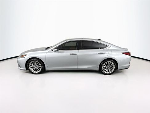 Used 2020 Lexus ES 350 Ultra Luxury w/ Accessory Package 2 FWD image 14