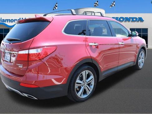 Used 2016 Hyundai Santa Fe Limited w/ Option Group 04 FWD image 6