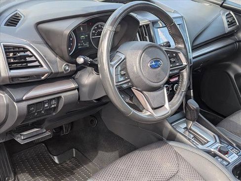 Used 2019 Subaru Forester Premium image 10