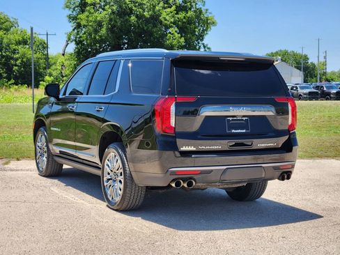 Used 2024 GMC Yukon Denali Ultimate AWD/4WD image 5